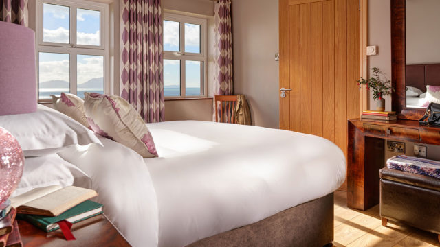 bedroom-cotte